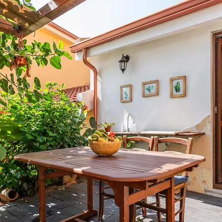 Apartment Sa Domu De Jana Quartu Sant'Elena